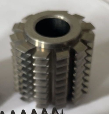 Hob Φ32×L30×Ф13 M1 α20° карбида высокой эффективности для автомата для резки конического зубчатого колеса